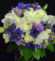 NYC bridal bouquets by starflor.com
